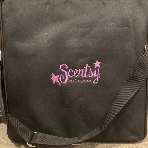 Scentsy is a wax container. storage scent wax.